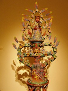 Terracota sculpture Terracota sculpture of Mariang Banahaw, a goddess in Philippine folklore, and was made by Filipino artist Lorenzo Soriano. The sculpture is part of the permanent collection of Singapore Art Museum.