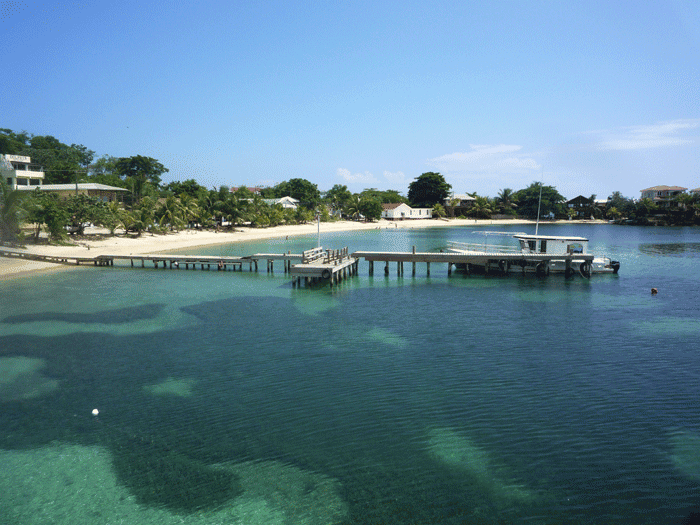 The beaches of Roatan.