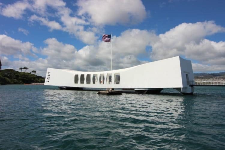 USS Arizona Memorial at Pearl Harbor (photo: drewga, Pixabay)