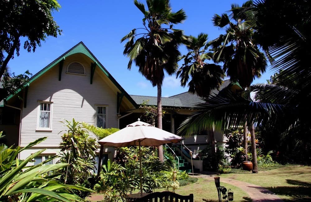 The Old Wailuku Inn Maui S Historic B B Go Backpacking