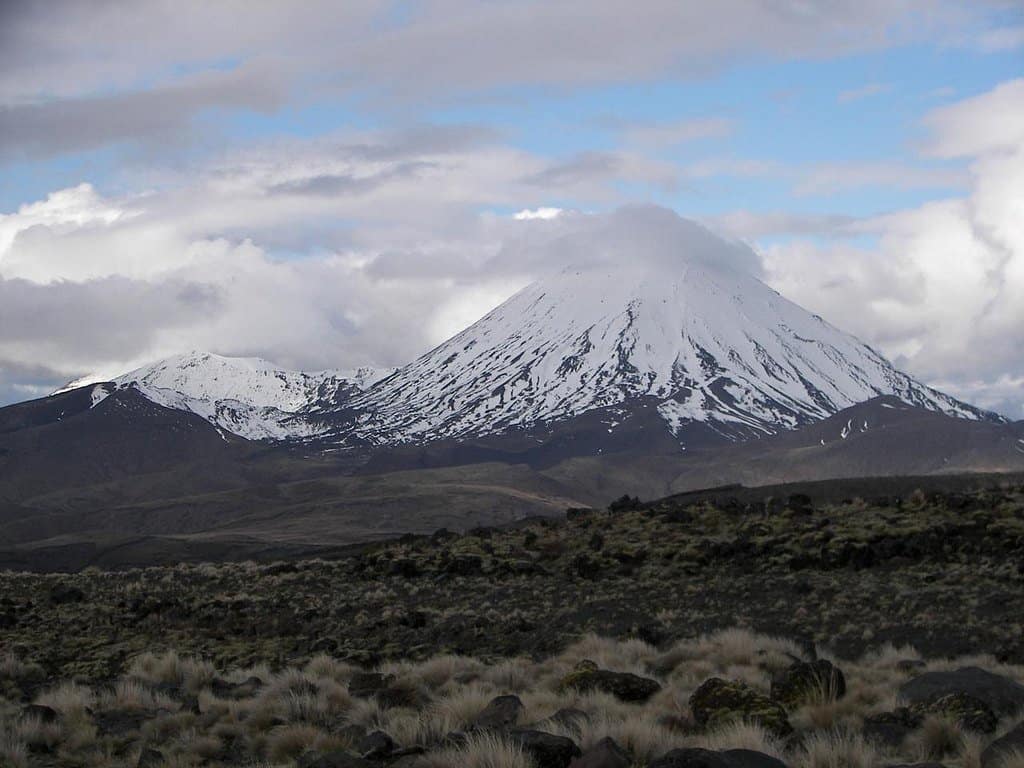 best places to go skiing in new zealand