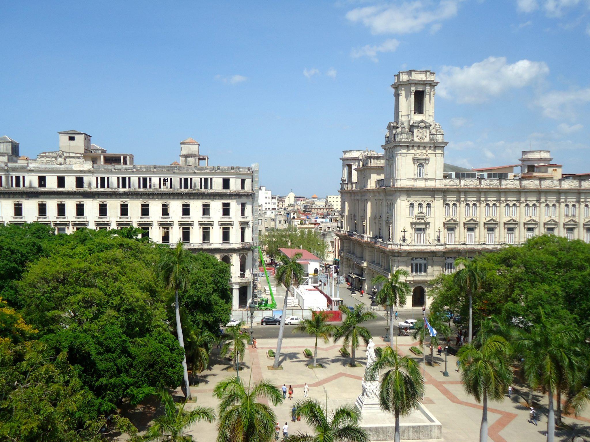 What To Expect When Visiting Havana Cuba Go Backpacking