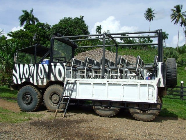 Safari truck Safari truck