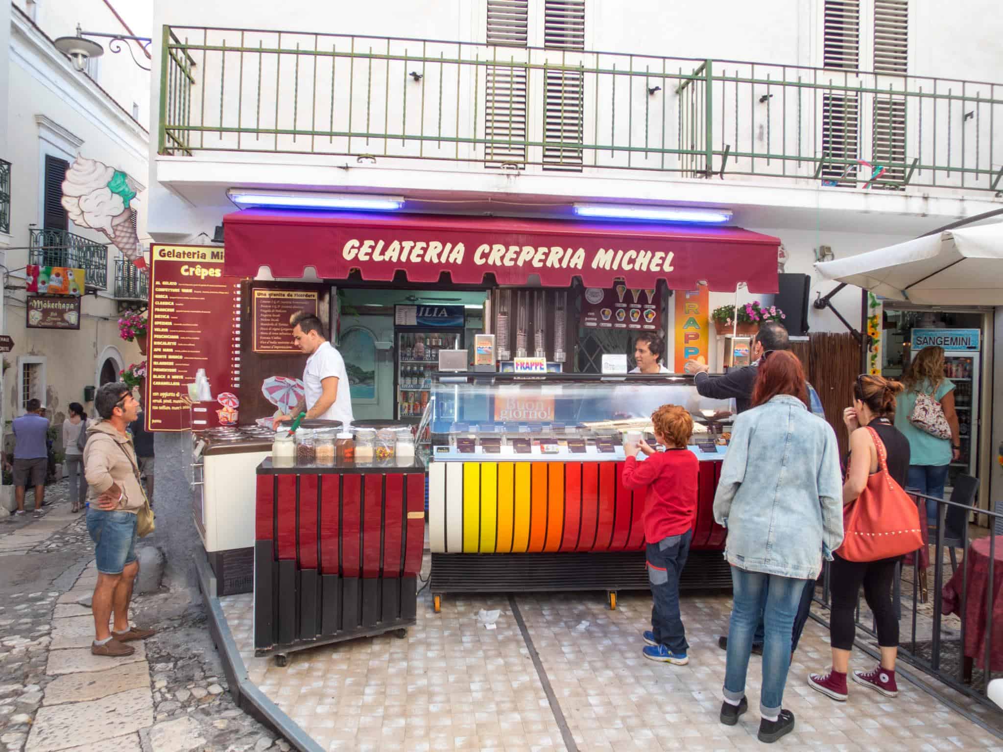 Gelateria Creperia Michel in Peschici