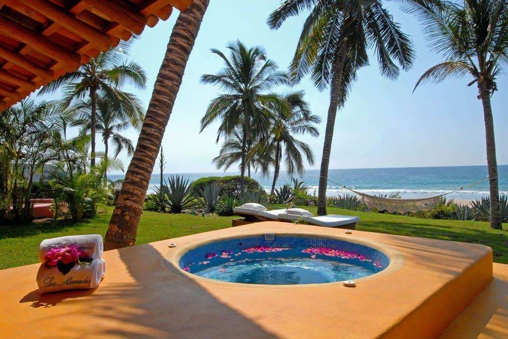 Las Alamandas Resort