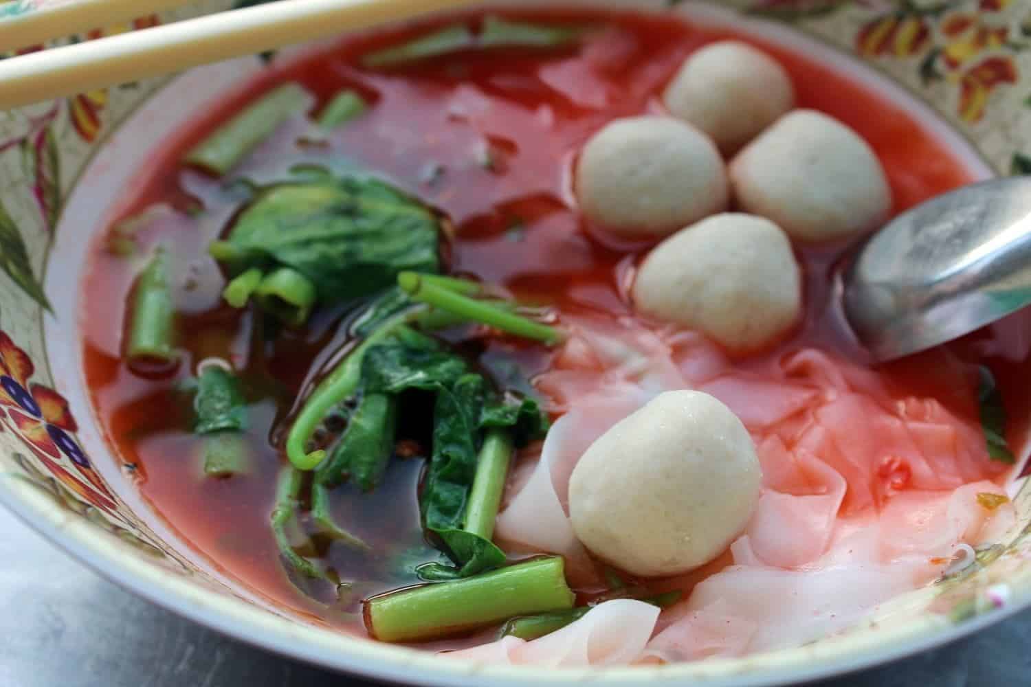 Bangkok food scene, fish ball soup
