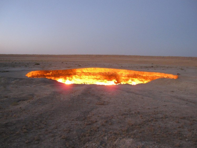 Darvaza gas crater, Karakum Desert, Turkmenistan
