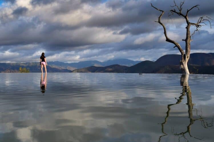 Hierve el Agua in Oaxaca Budget Backpacking Mexico: Hierve el Agua