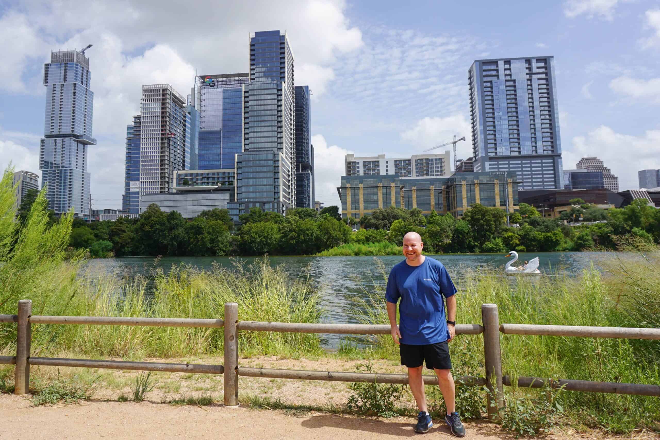 Staying cool in Austin with Columbia sportswear on a walk around Ladybird Lake