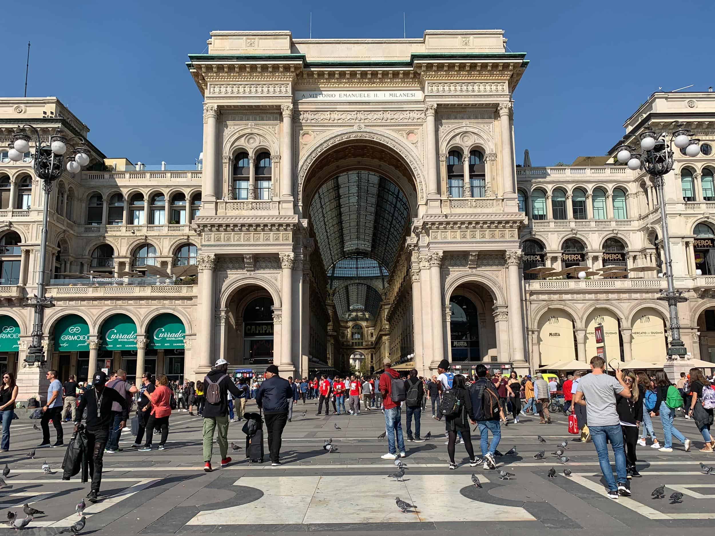 View of Galleria Vittorio Emanuele II from the Piazza del Duomo