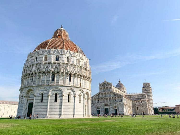Pisa Baptistery (foreground), Cathedral, and Tower