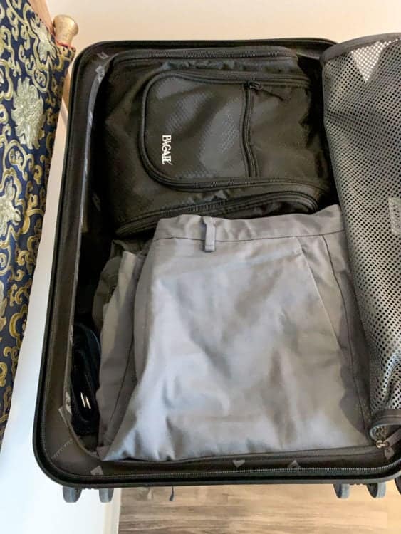 BAGAIL Compression Packing Cubes and Toiletry Bag (Review)