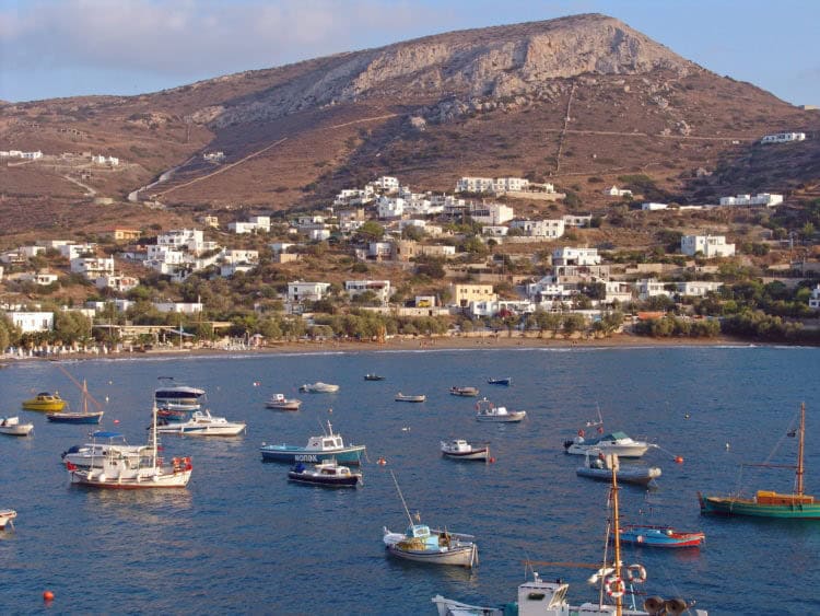 Kini Bay