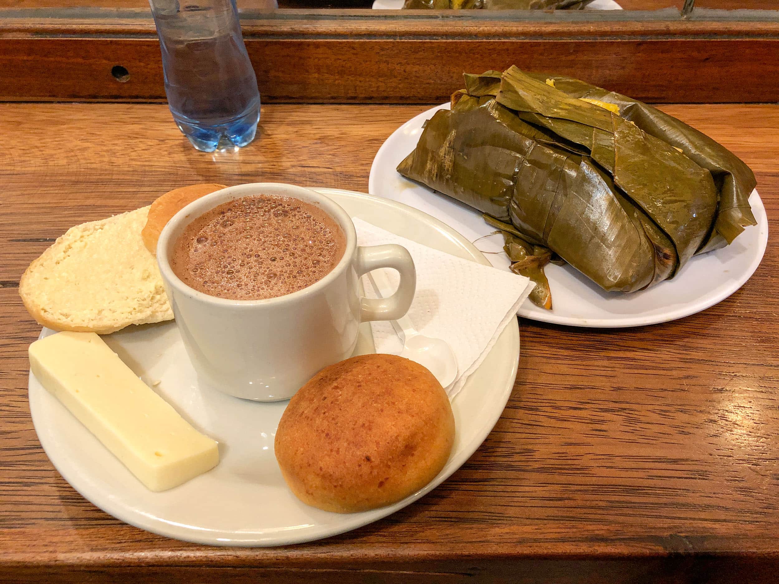 Hot chocolate and cheese at La Puerta Falsa
