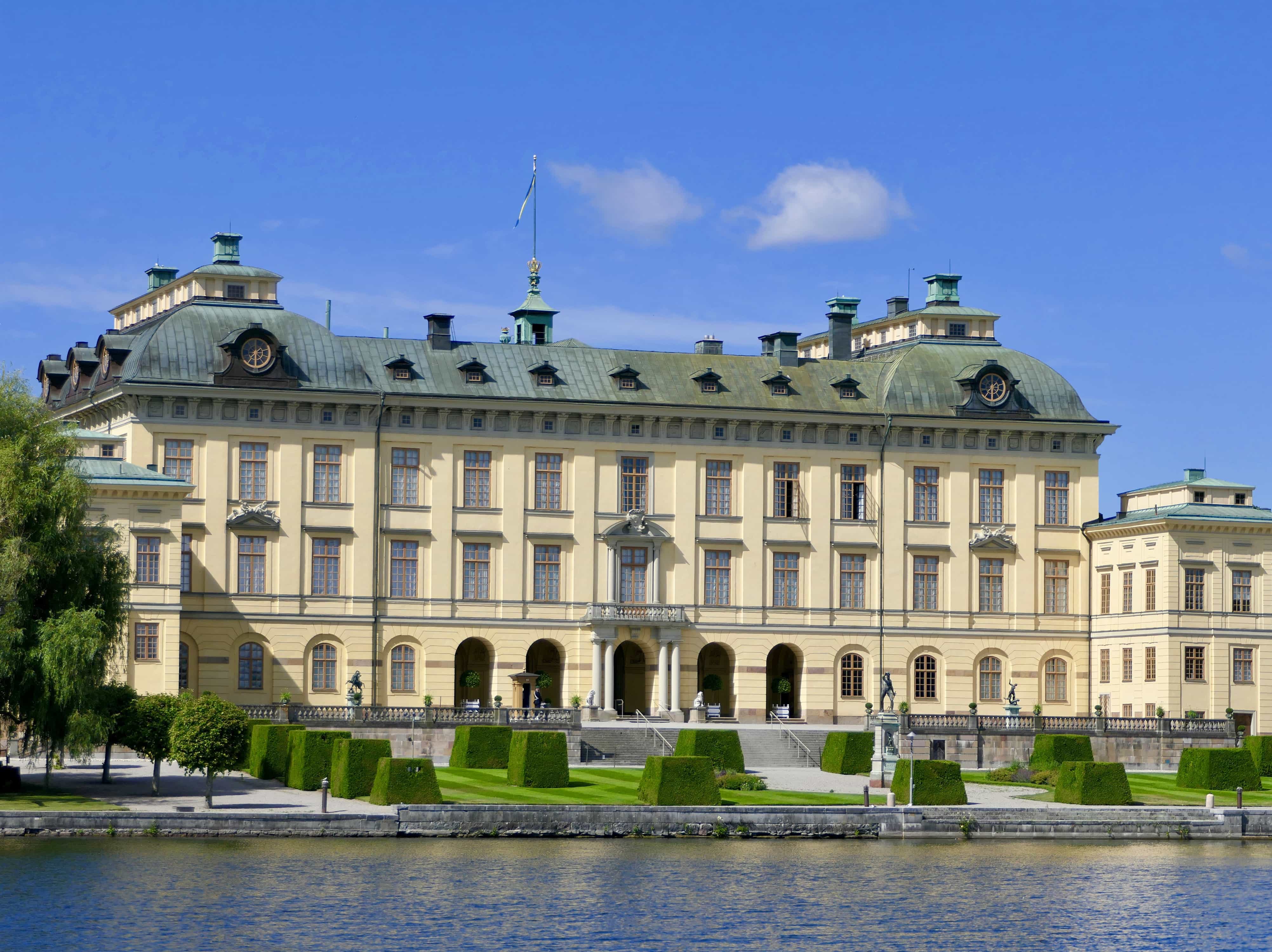 Drottningholm Palace (photo: ykaiavu, Pixabay)