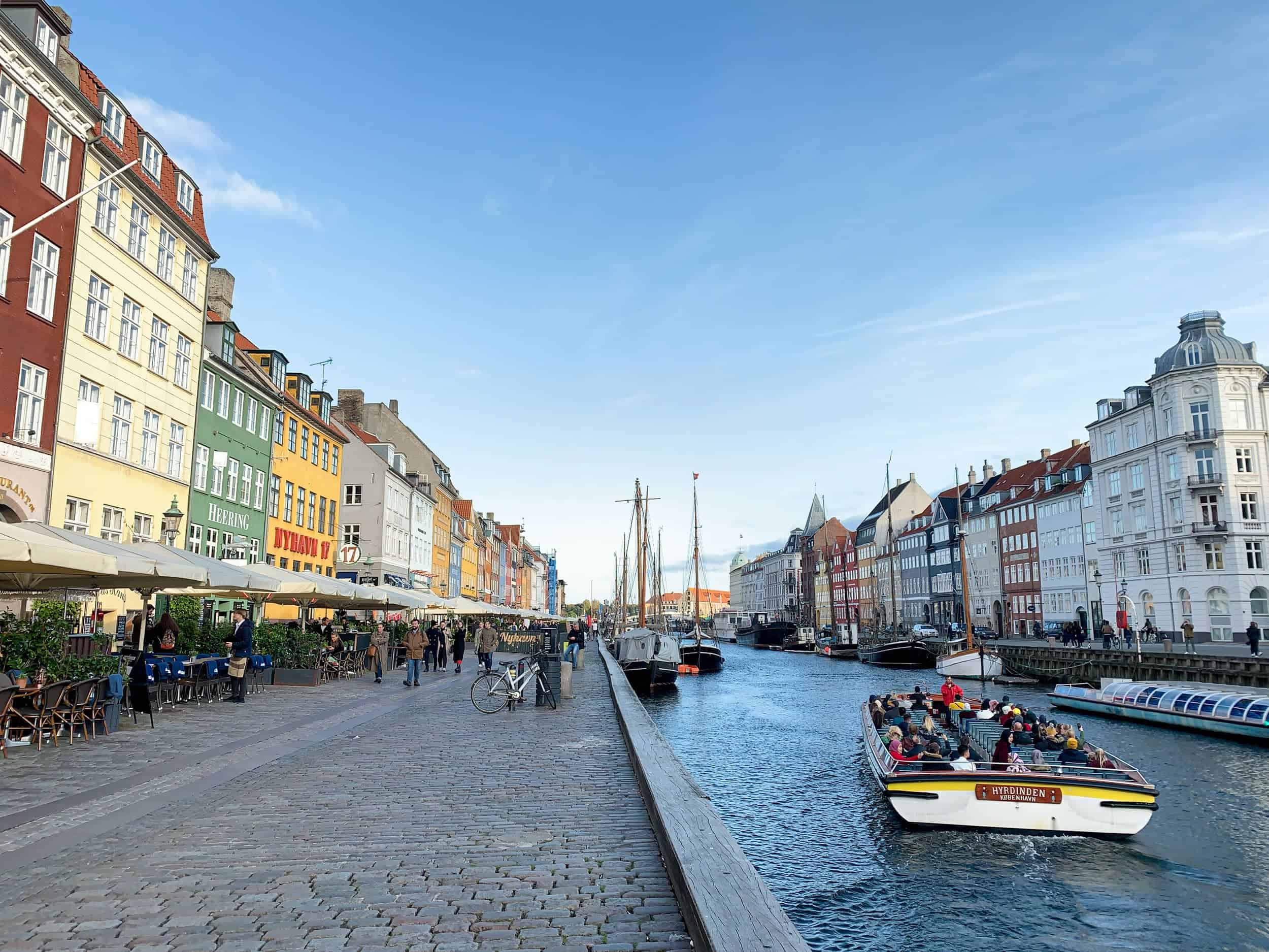 Canal tour boat in Nyhavn