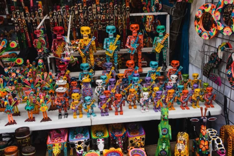 Chichicastenango market Statues on display at Chichicastenango market