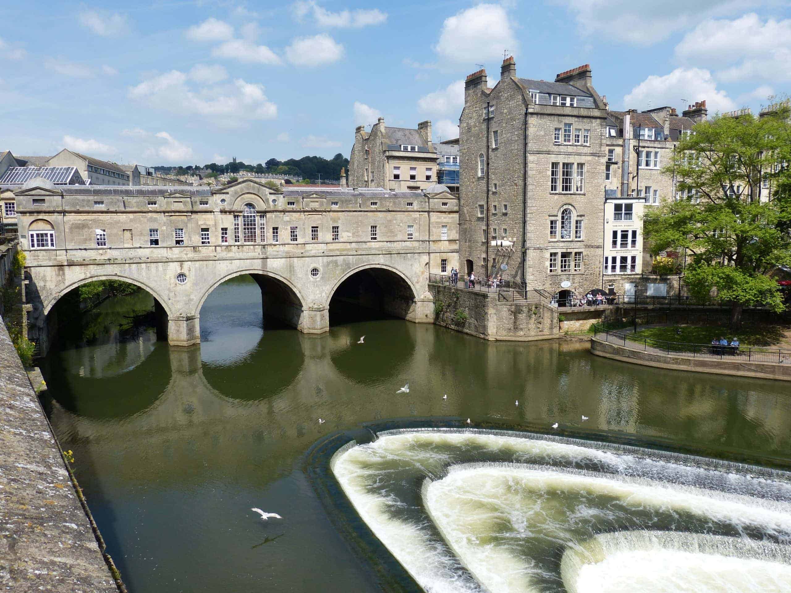 Bath is a wonderful option for a last minute break in the UK (photo: falco, Pixabay)
