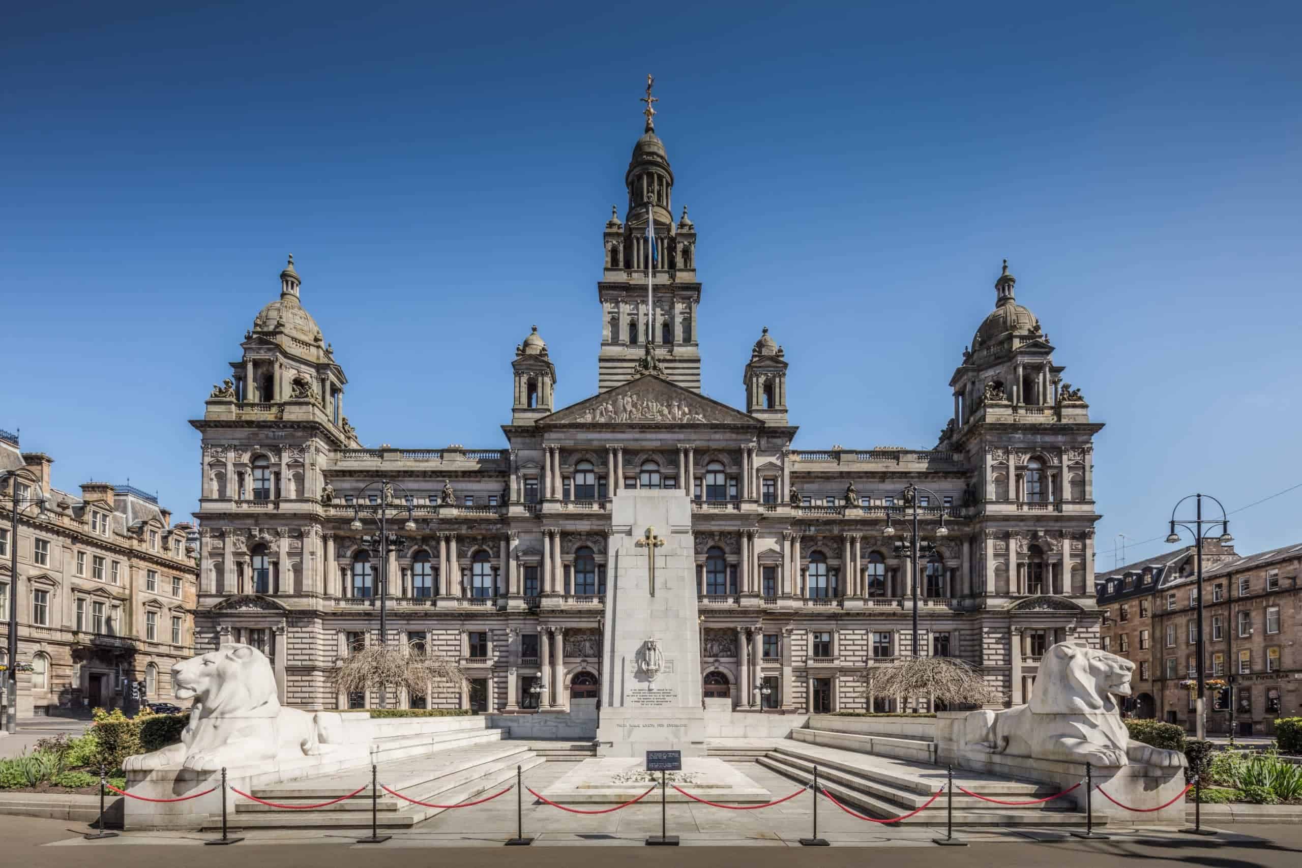Glasgow City Chambers in George Square (photo: Michael D Beckwith, Pixabay)