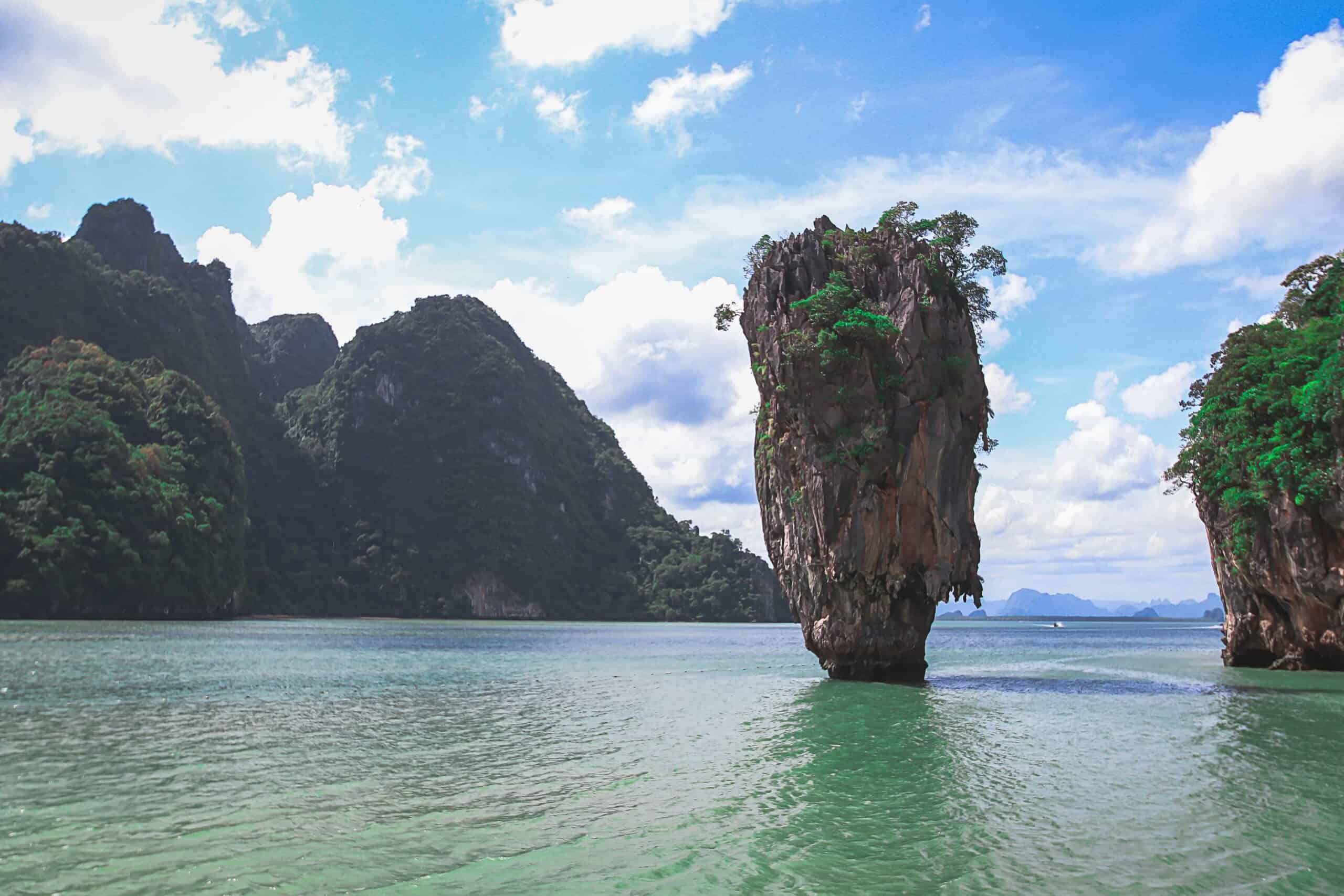 James Bond Island (photo: Diego Muñoz Suárez, Unsplash)