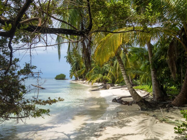 Beach in Panama (photo: grebmot, Pixabay)