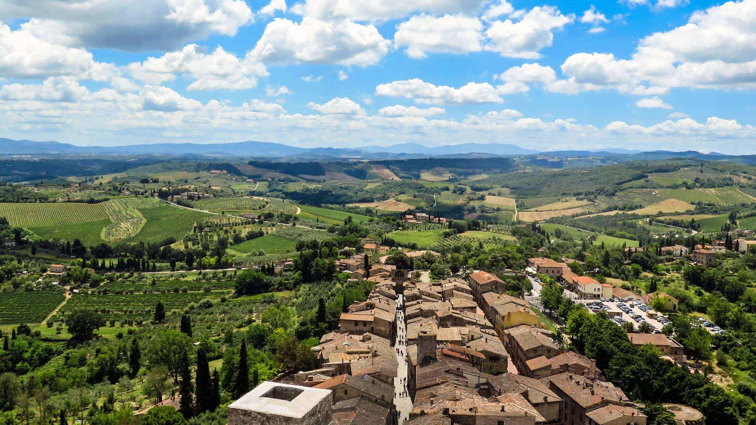 San Gimignano, Tuscany (photo: kolibri5, Pixabay)