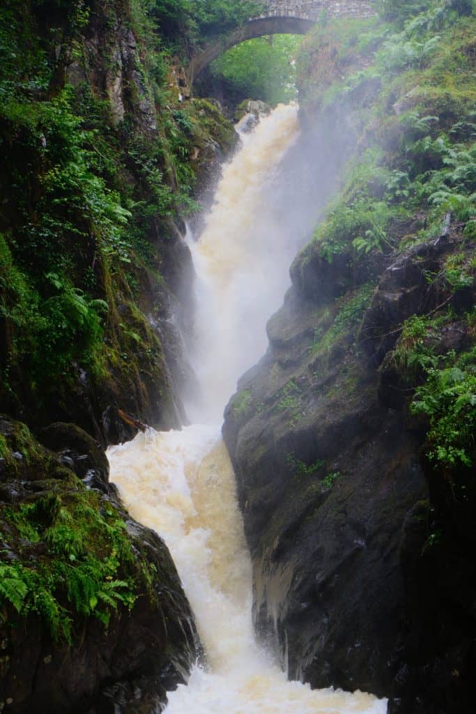 Aira Force waterfall (photo: Ian Cylkowski, Unsplash)