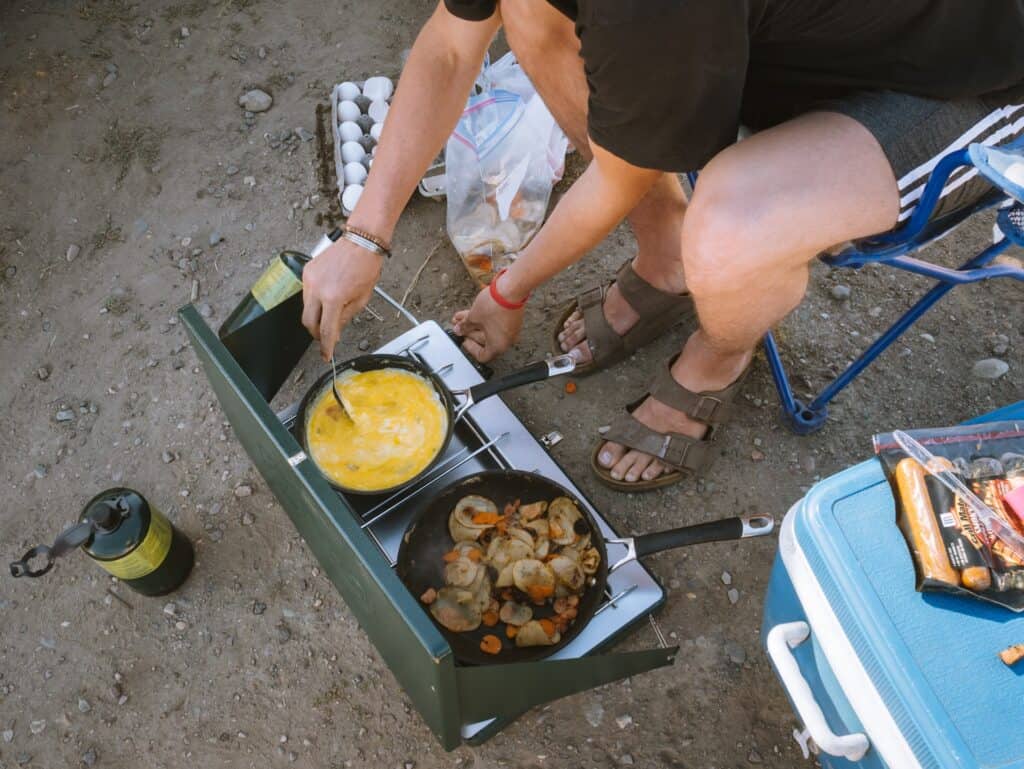 Camp breakfast (photo: Doran Erickson, Unsplash)