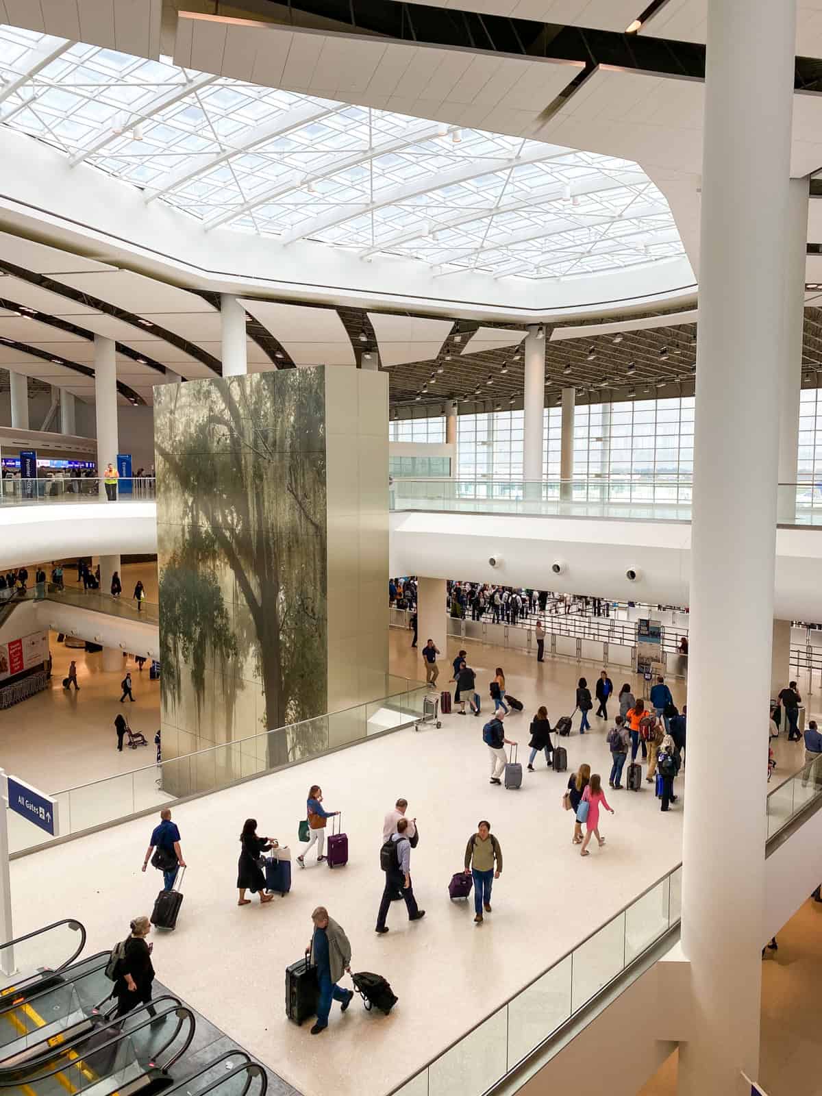 Louis Armstrong New Orleans International Airport (photo: David Lee)