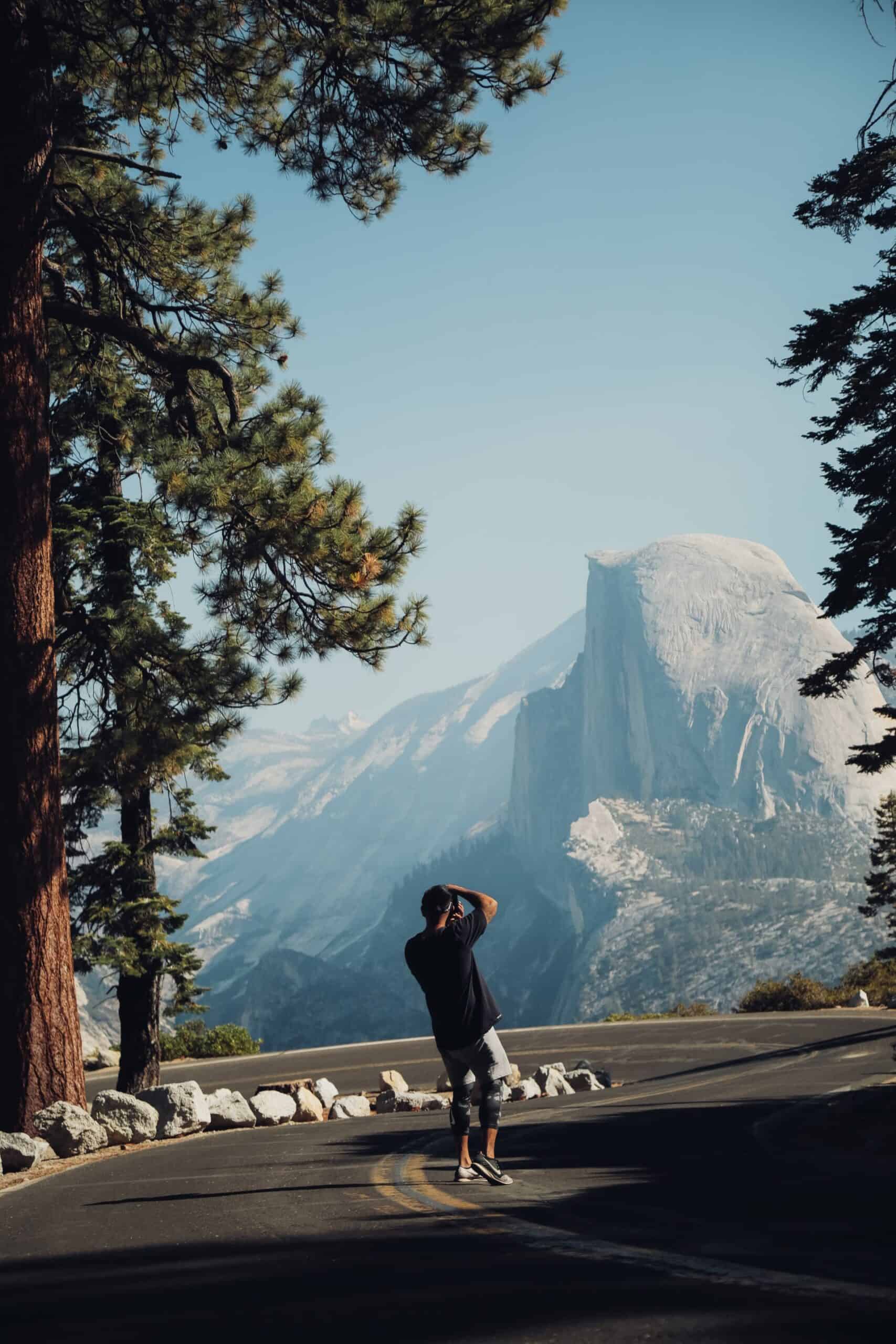 Photographer at Glacier Point (photo: Don B)