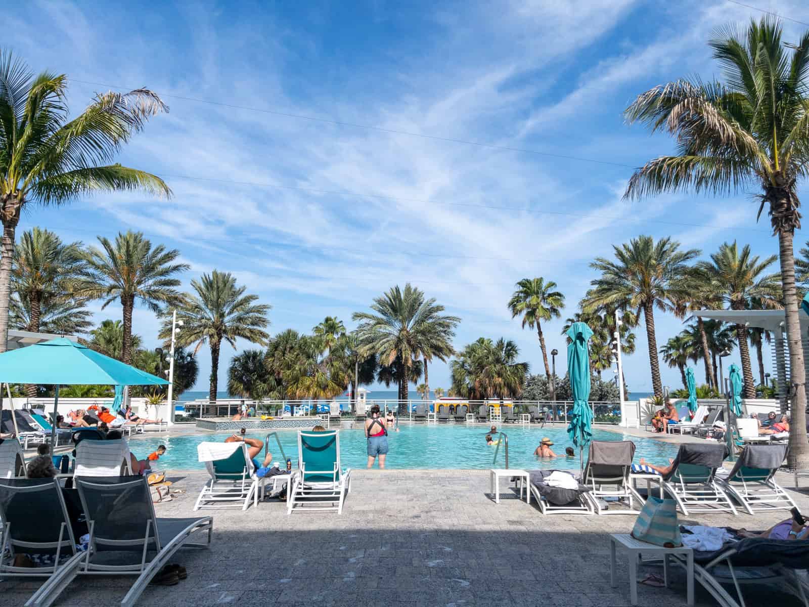 Wyndham Grand Clearwater pool