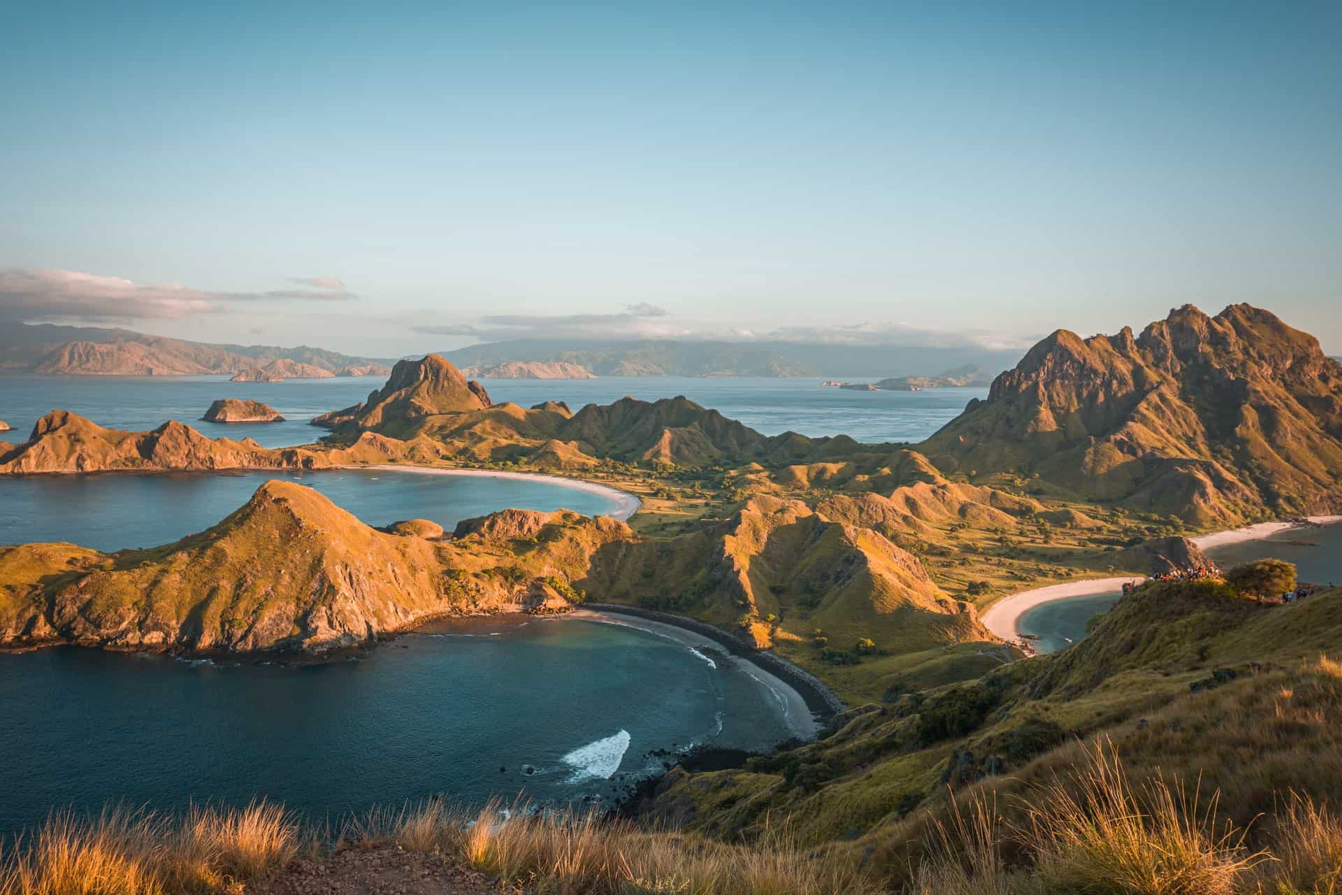 Padar Island, Komodo (photo: Rizknas)