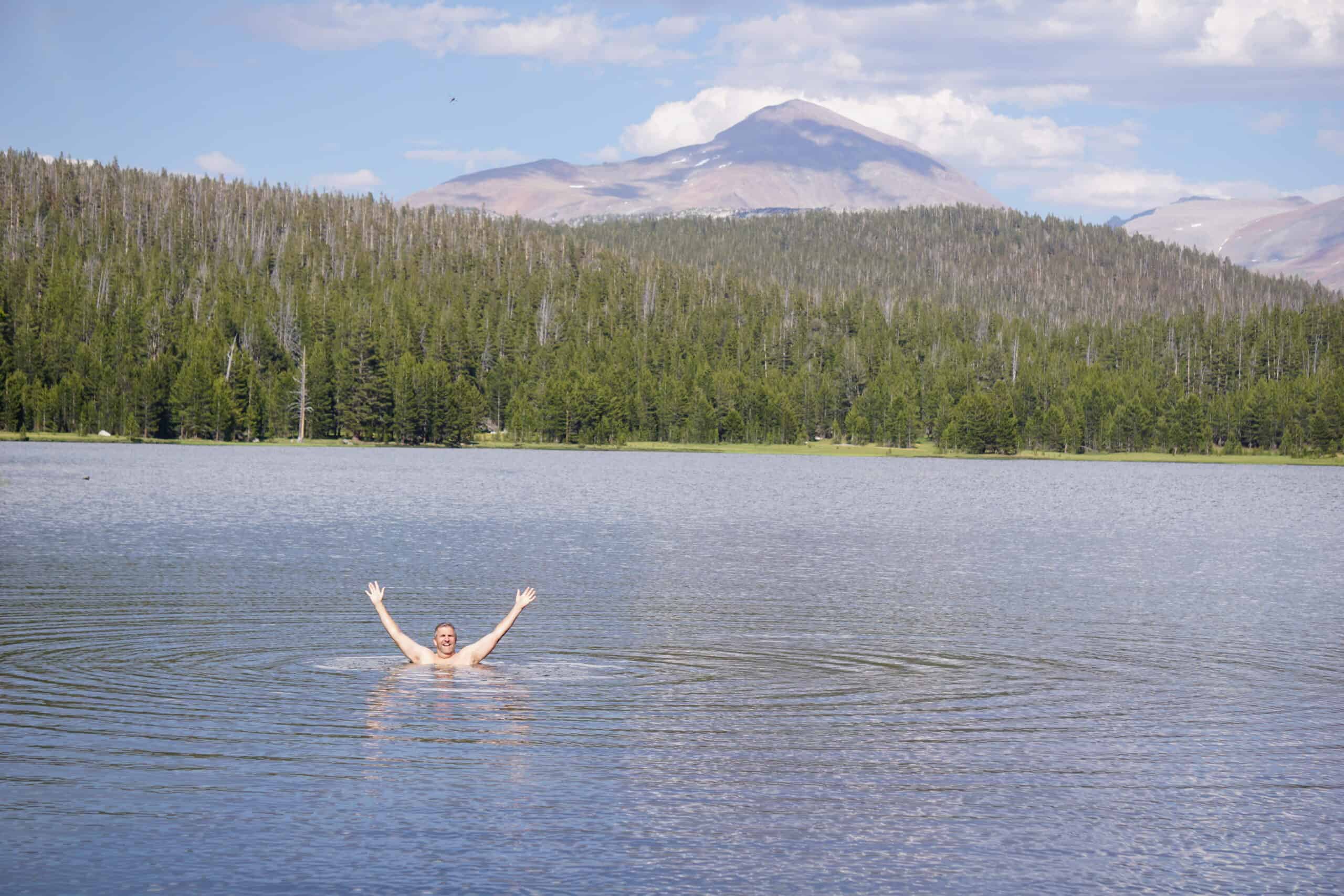 Enjoying life in a lake