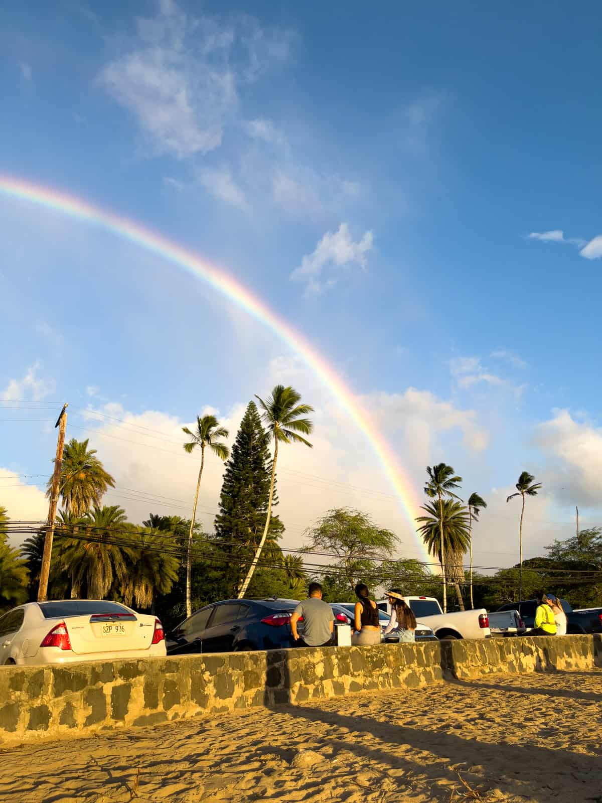 Catching rainbows at sunset on an Oahu scenic drive 