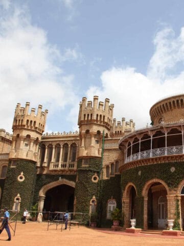 Bangalore Palace (photo: Masaru Kamikura).