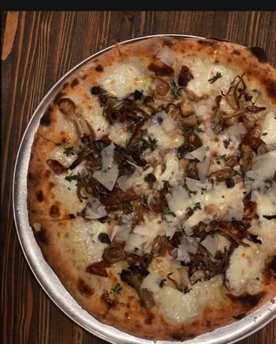 Old Town Tap's mushroom pizza was a highlight of our road trip in California