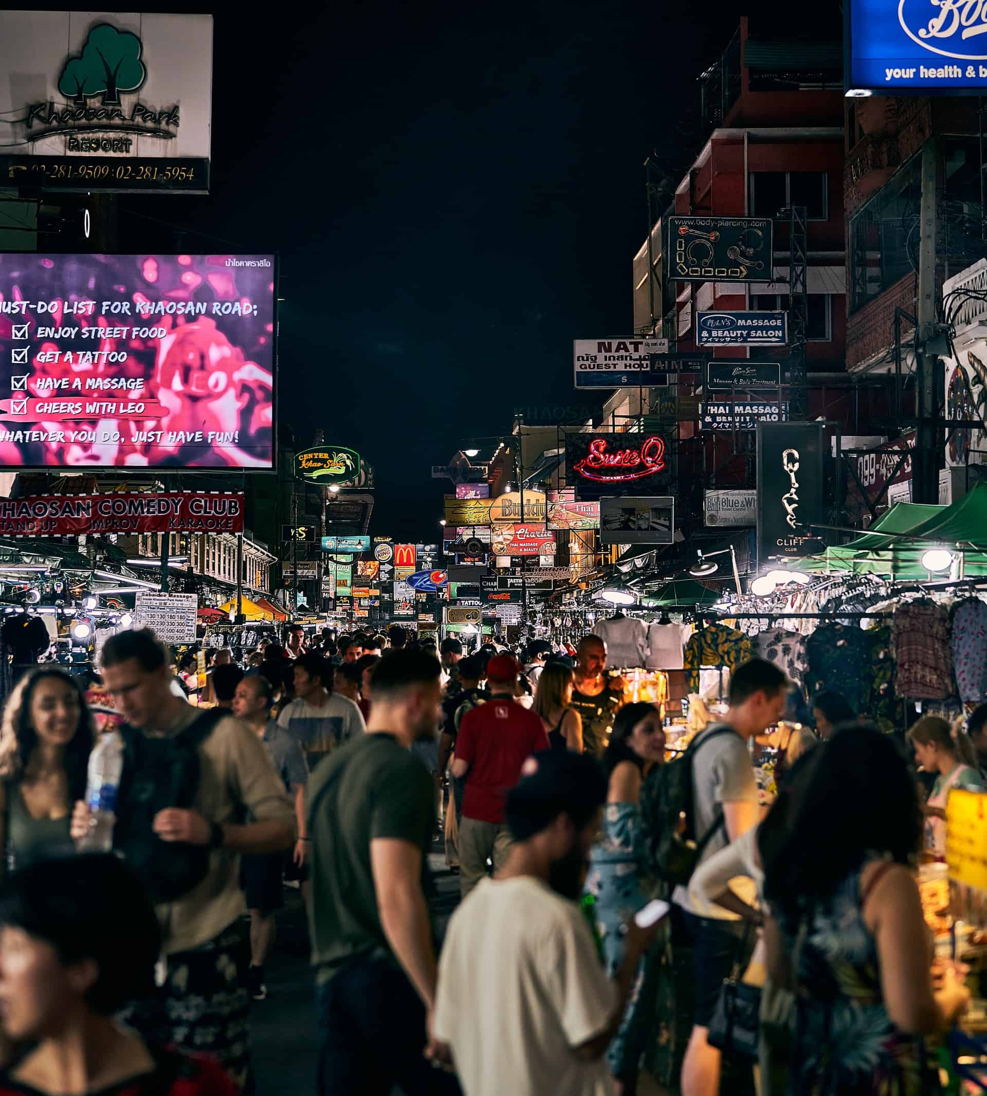 Crowds on Khao San Road (photo: Norbert Braun)