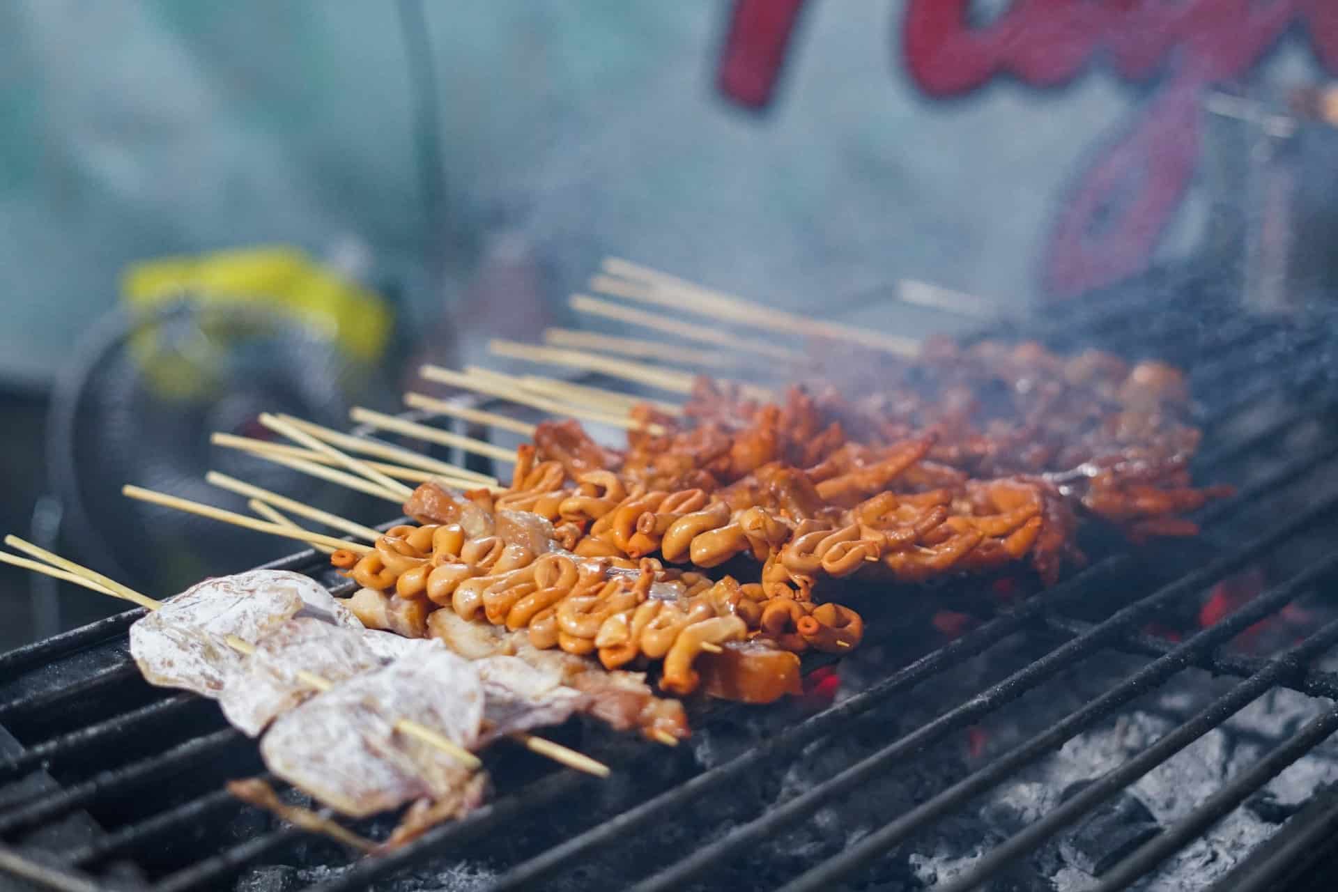 Street food in Manila (photo: Alessandra Sio)