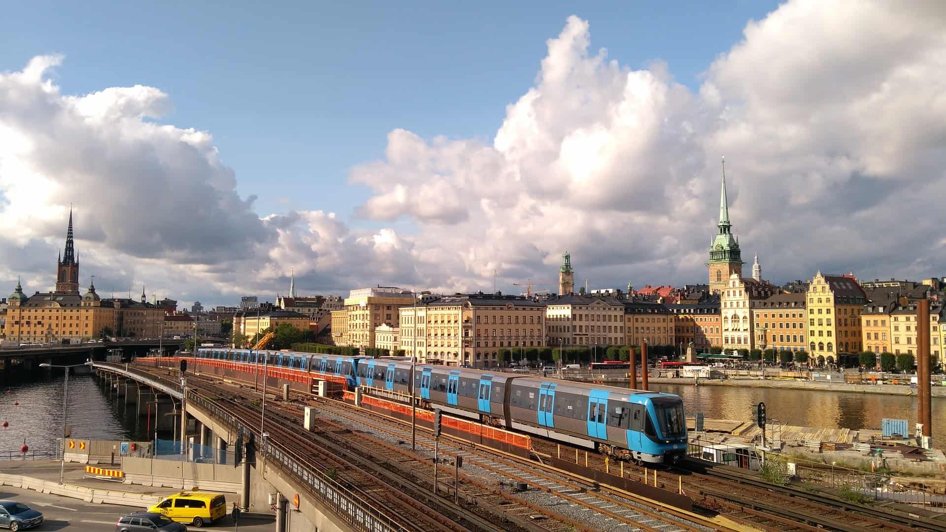 visit sweden by train