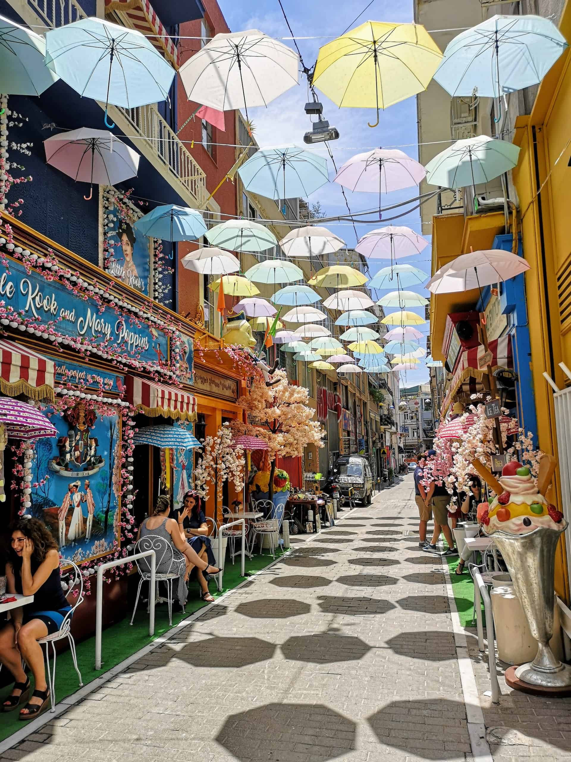 A cute street in Athens (photo: Marco Montero Pisani)