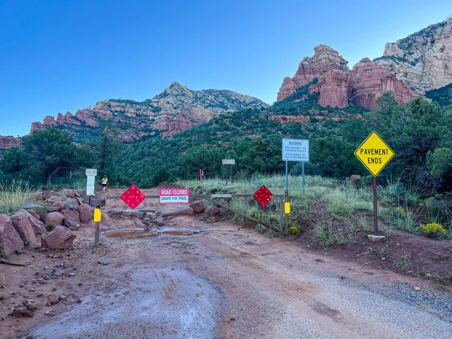 Entrance to Dry Creek Road leading to the Devil's Bridge Sedona