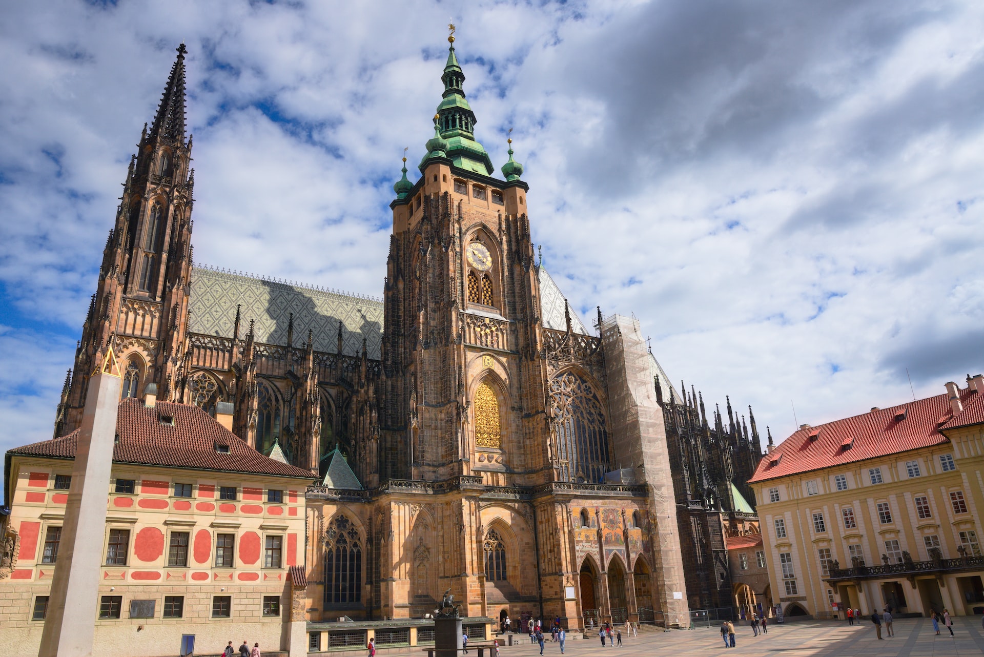 The Saint Vitus Cathedral is known as Prague Castle (photo: Raik Loesche)