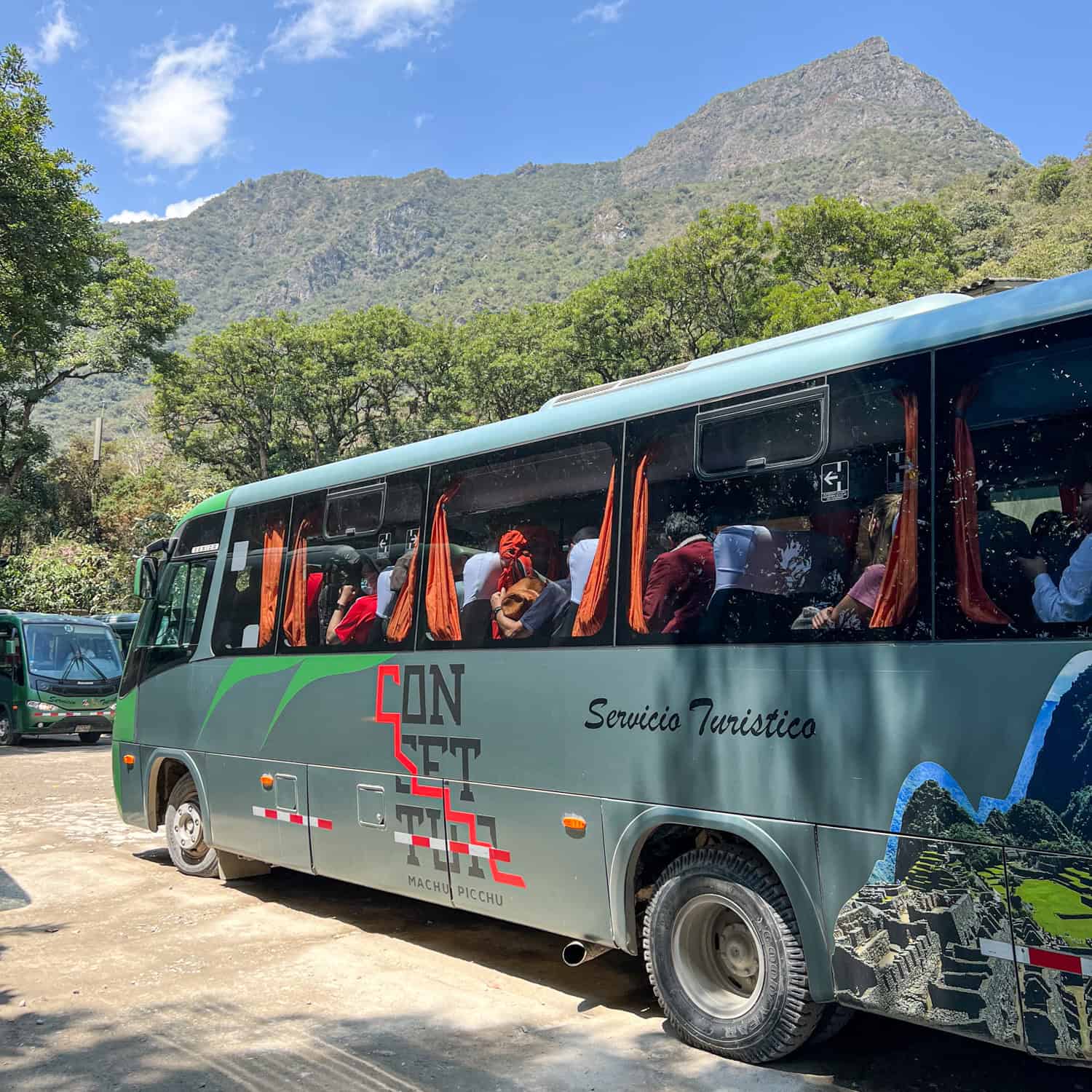 Machu Picchu shuttle bus