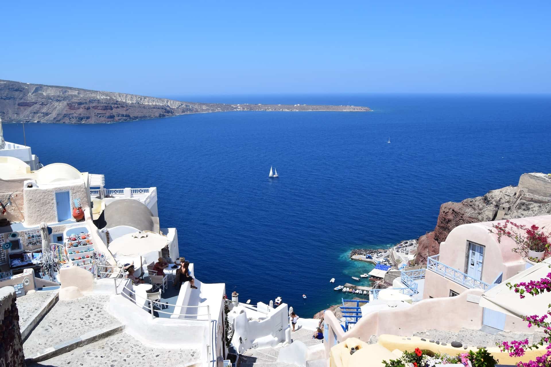 A lone sailboat in Santorini (photo: Matthew Waring)