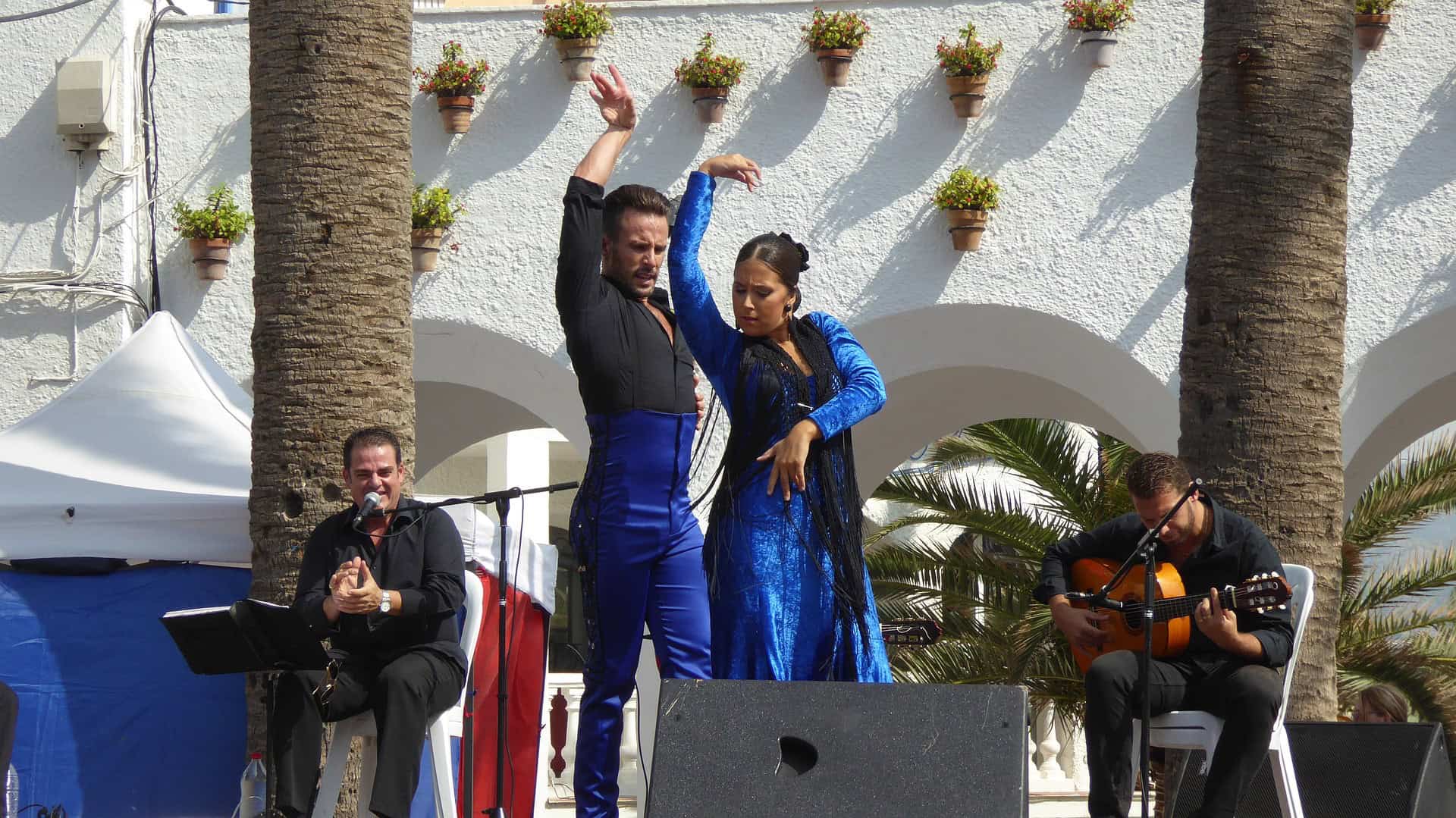 Flamenco dancing in Spain (photo: JamesHose)