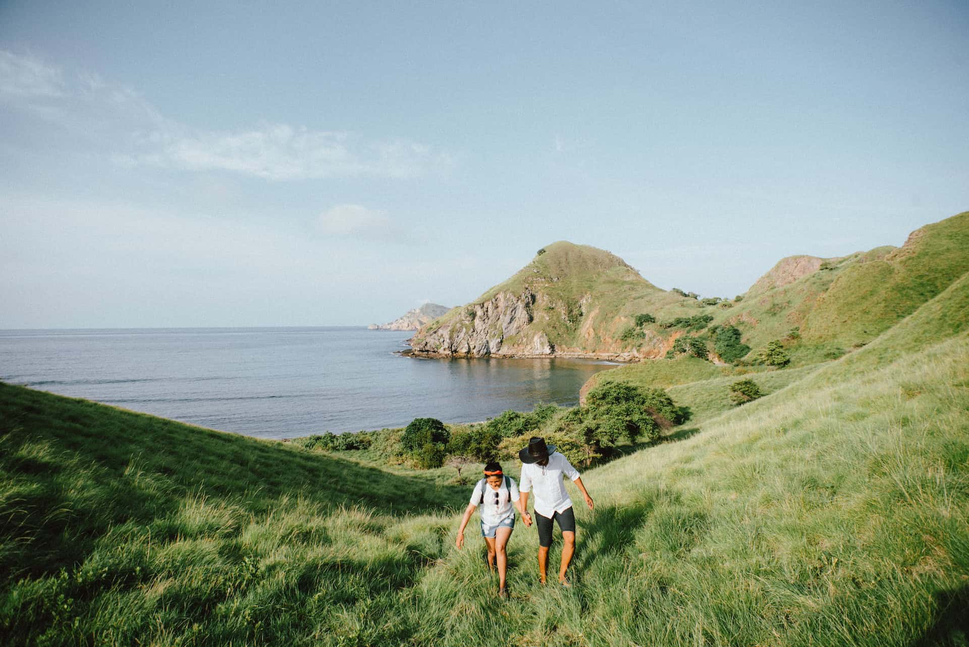 Honeymooners hiking in Indonesia (photo: Wayan Parmana)