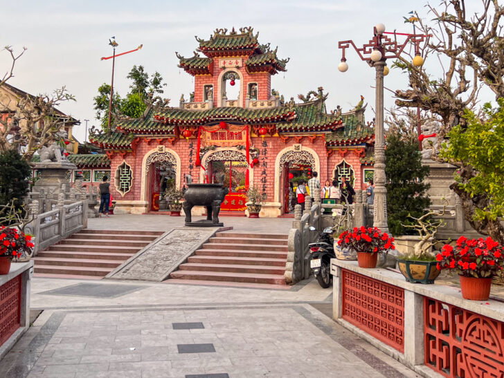 Fujian Assembly Hall (photo by Dave Lee)