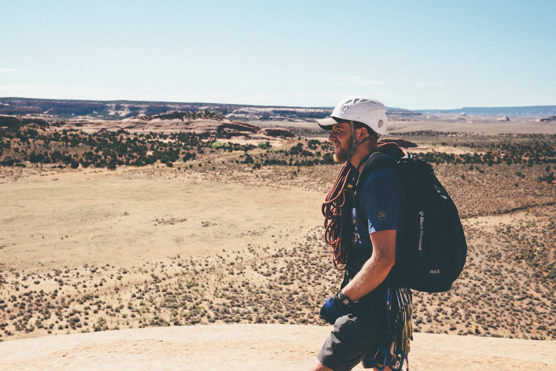 Rock climber in Moab, Utah (photo: Mar Bocatcat)