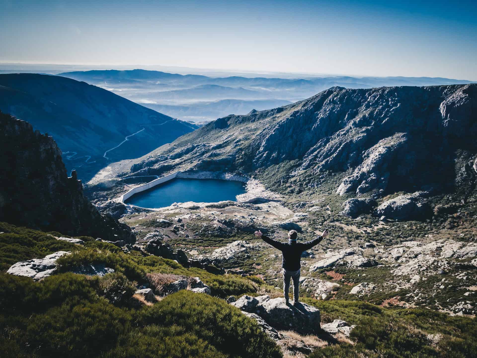 Hiker in Serra da Estrela (photo: Francisco T Santos)