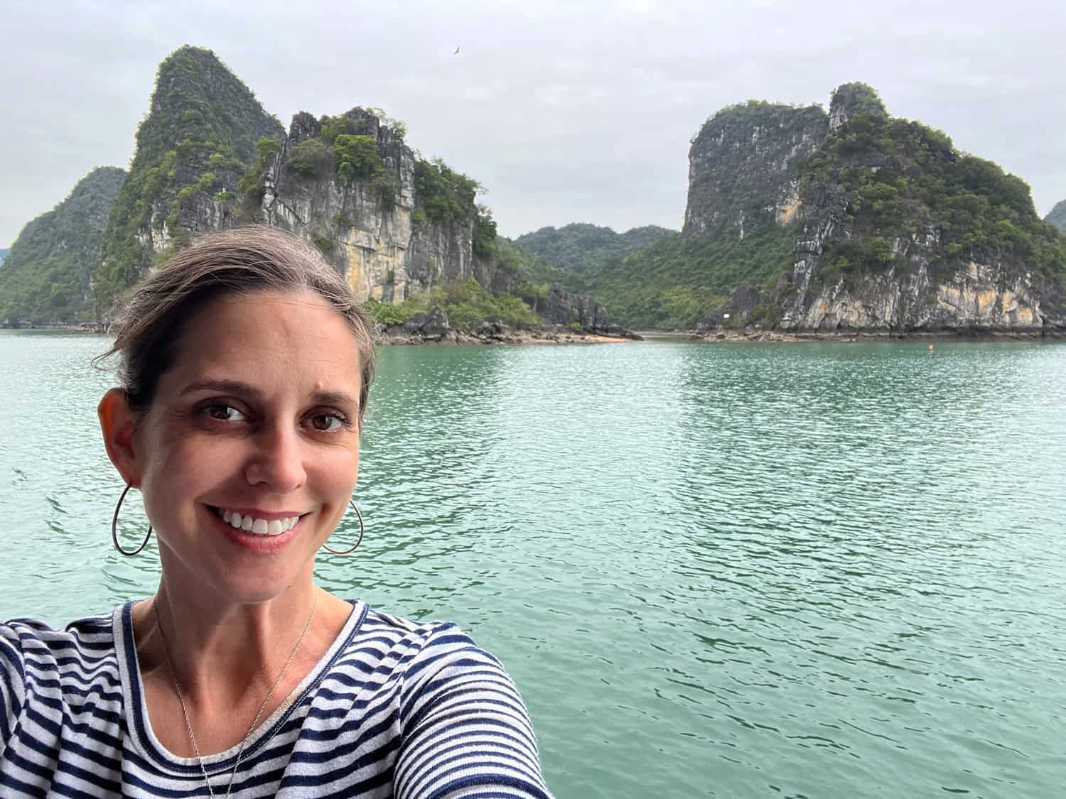 Kel takes a selfie in Ha Long Bay